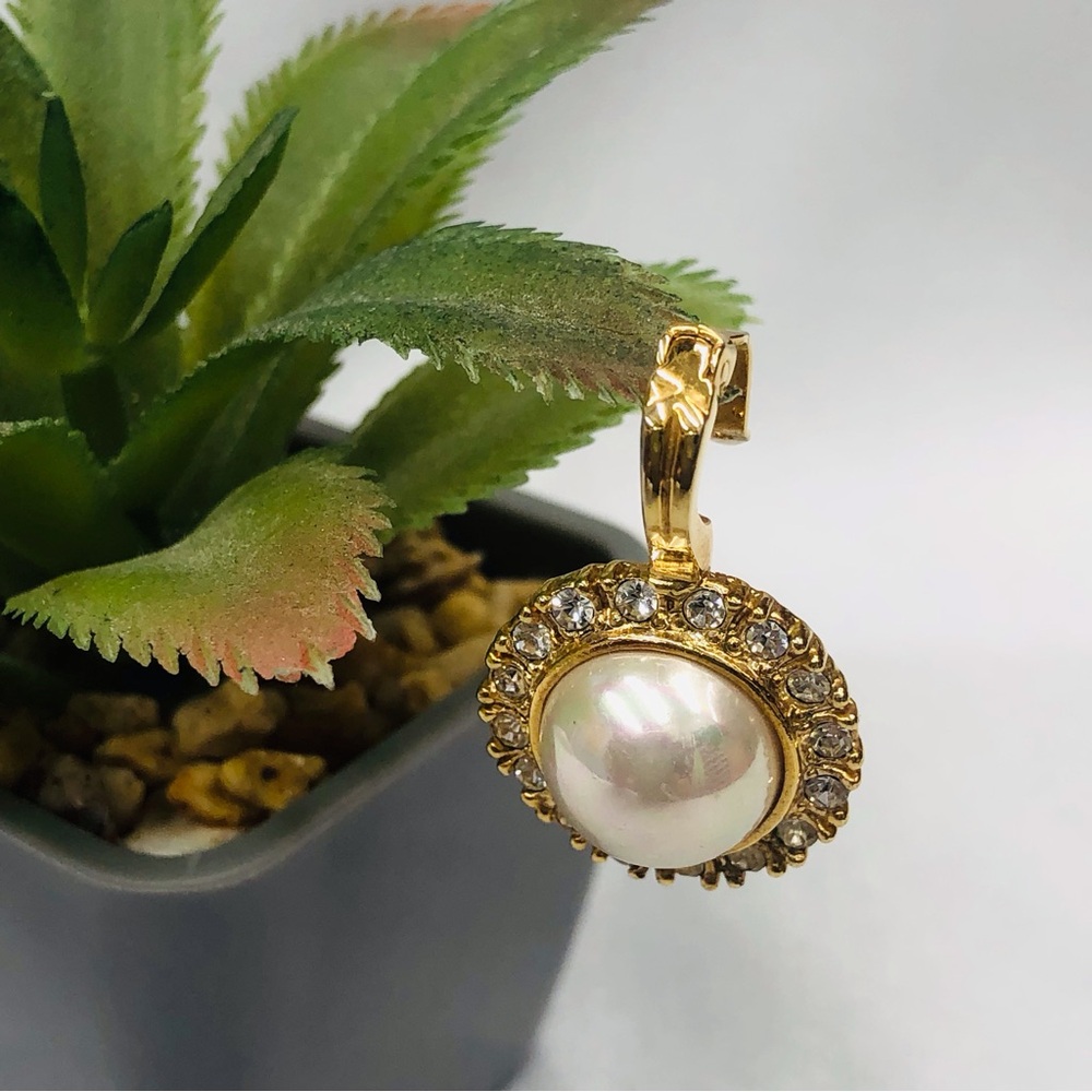 Vintage Signed Roman Cabochon Pendant - Picture 4 of 16